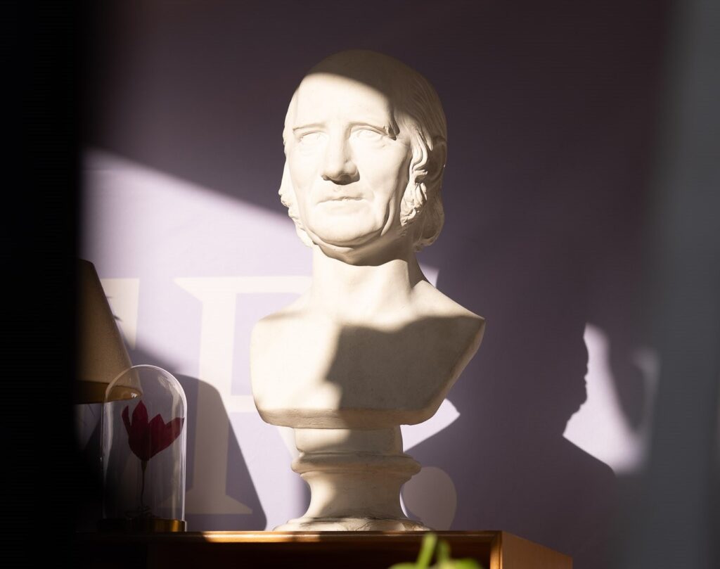 Grundtvigbuste2